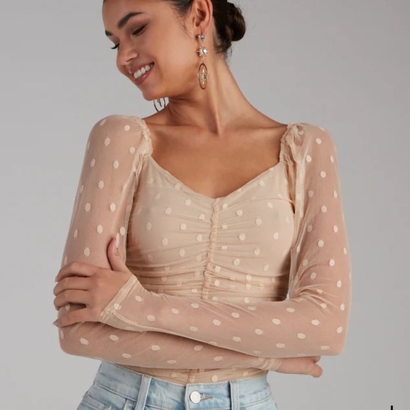 Windsor bodysuit. Mesh sleeves with polka dots. Beige. Never worn. No tags. - Picture 4 of 8